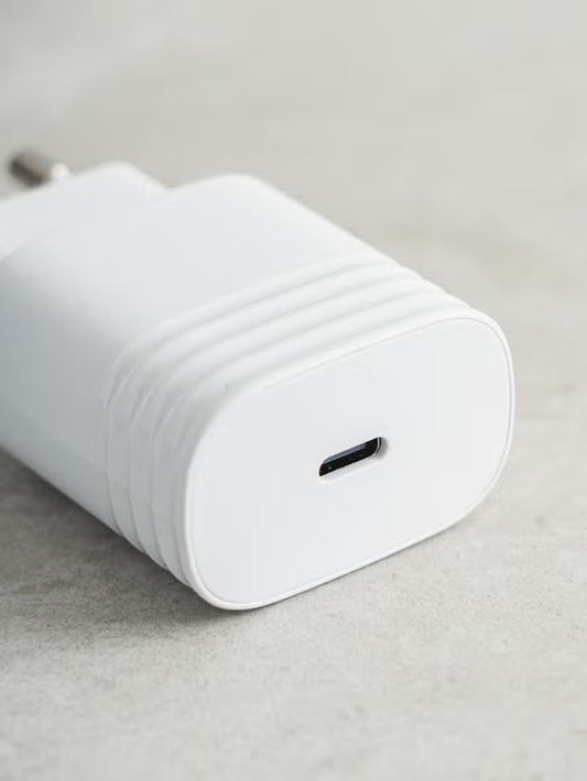 [다이소] BEST 솔루엠(SOLUM) 고속 충전기 어댑터 25W (화이트) / SOLUM Charger Adapter Fast Charging 25W (Putih)
