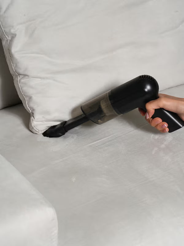 [다이소] 휴대용 무선 청소기 대형 / Daiso] Vacuum Cleaner Nirkabel Portabel Ukuran Besar